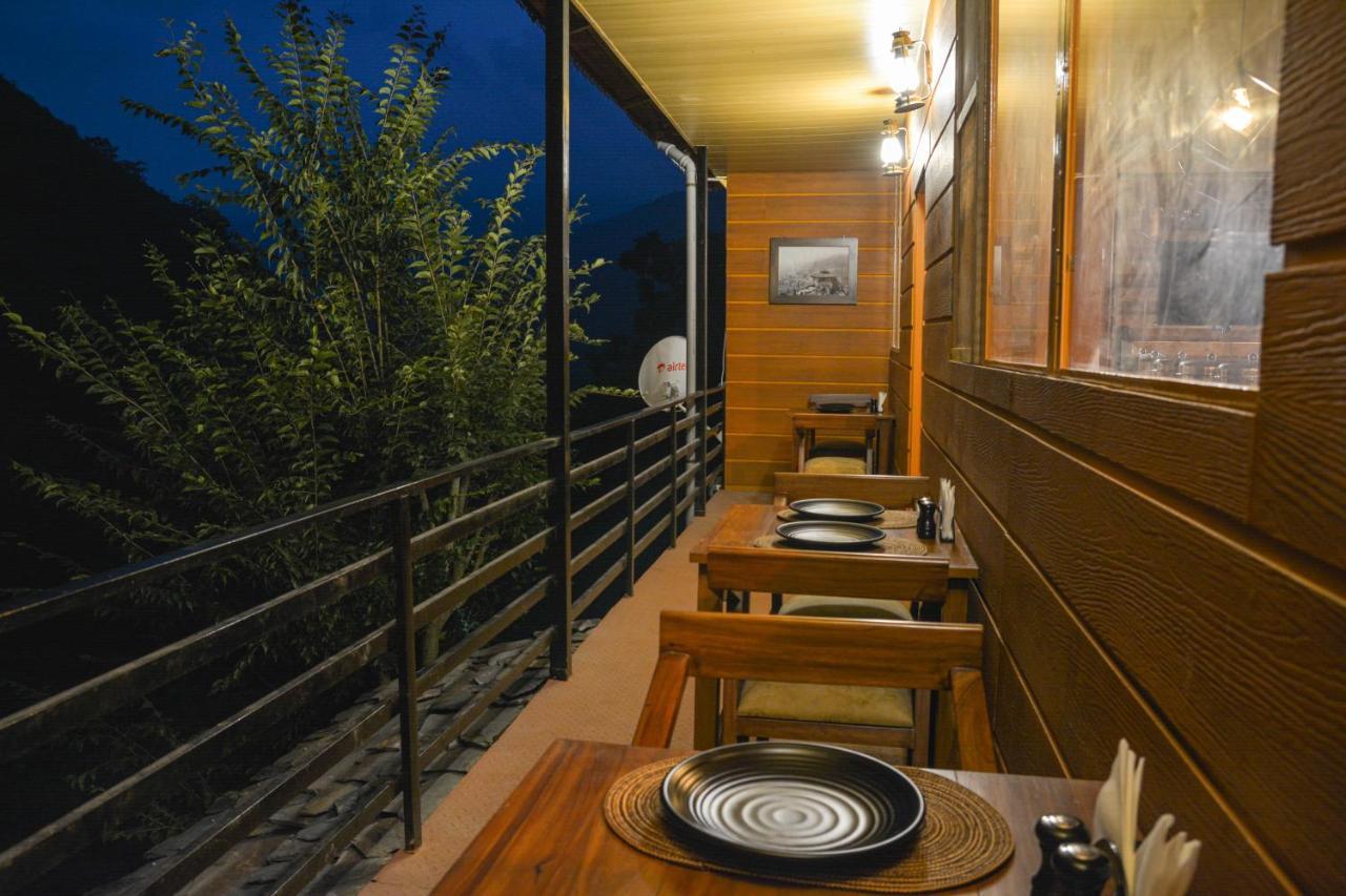 تشاكراتا Tiger Fall Eco Resort المظهر الخارجي الصورة