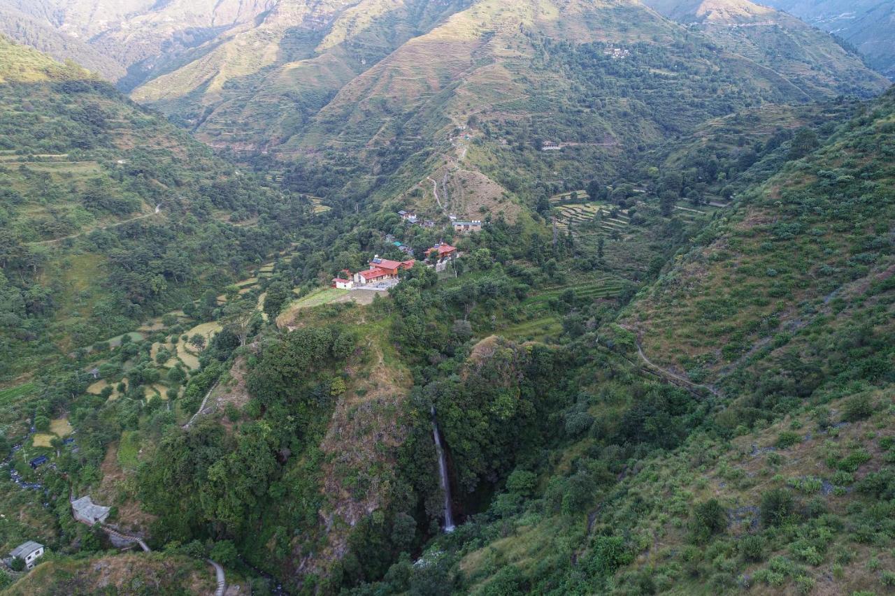 تشاكراتا Tiger Fall Eco Resort المظهر الخارجي الصورة